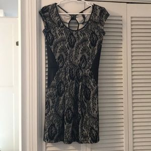 Jessica Simpson Dress